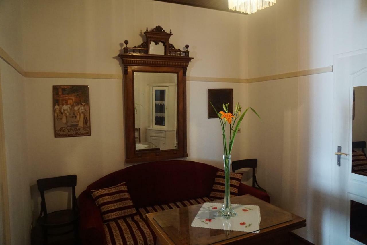 Somborski Salas - Strogi Centar Exterior photo